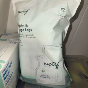 Motif Medical Mint Breastmilk Storage Bags - 90 Count